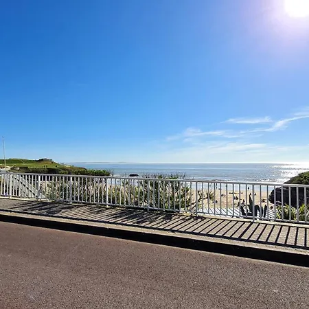 Sur - Quartier Pontaillac - - Piscine Collective Vaux-sur-Mer
